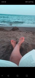 Eva Isanta feet photo thumbnail