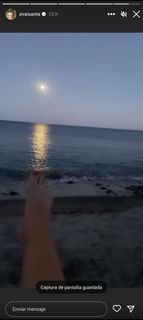 Eva Isanta feet photo thumbnail