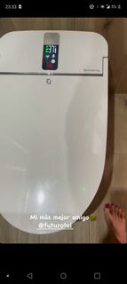 Eva Isanta feet photo thumbnail