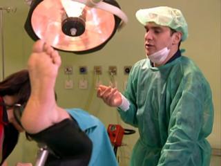 Eva Isanta feet photo thumbnail