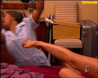 Eva Isanta feet photo thumbnail