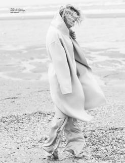 Eva Jinek feet photo 13