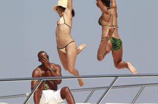 Eva LaRue feet photo thumbnail