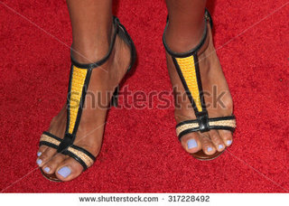 Eva LaRue feet photo thumbnail