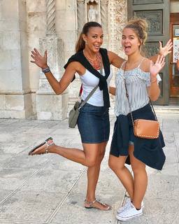 Eva LaRue feet photo thumbnail