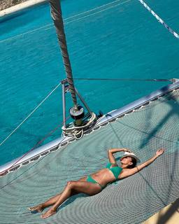 Eva LaRue feet photo thumbnail