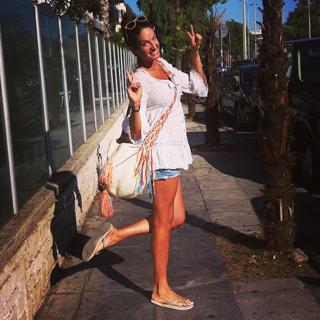 Eva Laskari feet photo 16