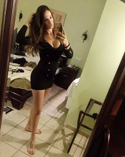 Eva Laskari feet photo 10