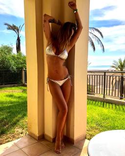 Eva Laskari feet photo 6