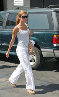 Eva Longoria feet photo thumbnail