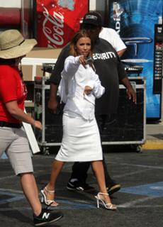 Eva Longoria feet photo thumbnail