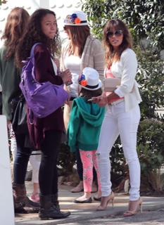 Eva Longoria feet photo thumbnail