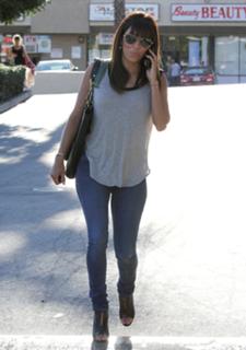 Eva Longoria feet photo thumbnail