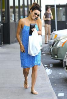 Eva Longoria feet photo thumbnail