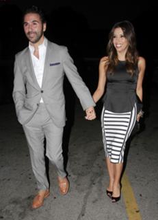 Eva Longoria feet photo thumbnail