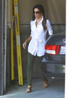 Eva Longoria feet photo thumbnail