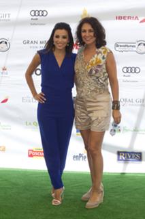 Eva Longoria feet photo thumbnail