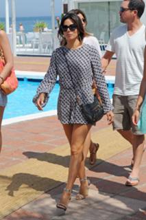 Eva Longoria feet photo thumbnail