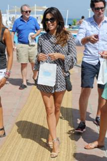 Eva Longoria feet photo thumbnail