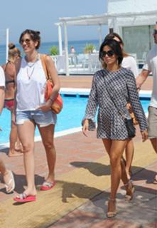 Eva Longoria feet photo thumbnail