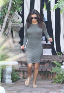 Eva Longoria feet photo thumbnail