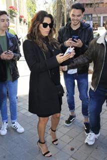 Eva Longoria feet photo thumbnail