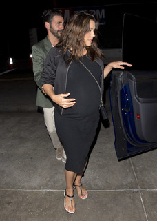 Eva Longoria feet photo thumbnail