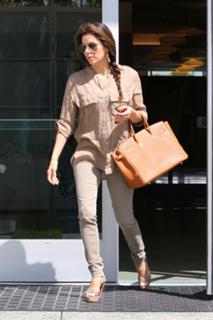 Eva Longoria feet photo thumbnail