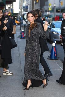 Eva Longoria feet photo thumbnail