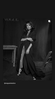 Eva Longoria feet photo thumbnail