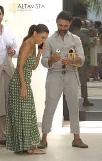 Eva Longoria feet photo thumbnail