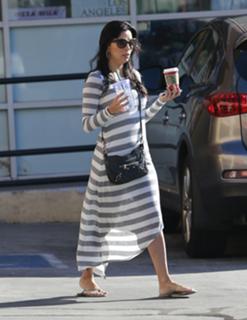Eva Longoria feet photo thumbnail