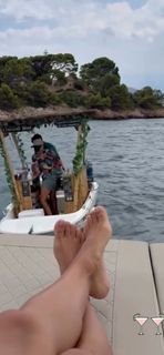 Eva Longoria feet photo thumbnail