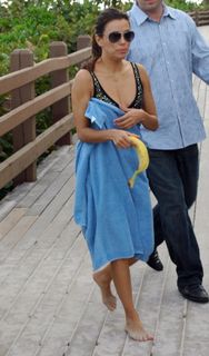 Eva Longoria feet photo 17