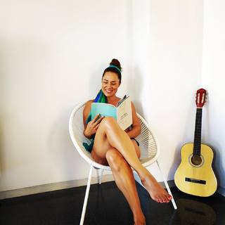 Eva Marciel feet photo 5