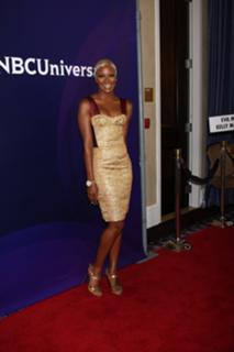 Eva Marcille feet photo thumbnail