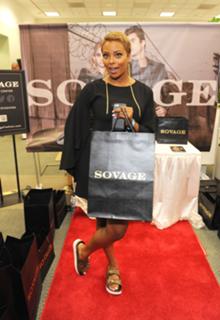 Eva Marcille feet photo thumbnail
