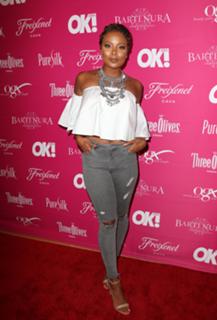 Eva Marcille feet photo thumbnail