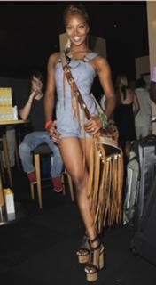 Eva Marcille feet photo thumbnail