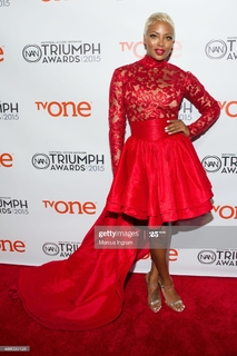 Eva Marcille feet photo thumbnail