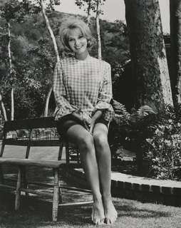 Eva Marie Saint feet photo 14