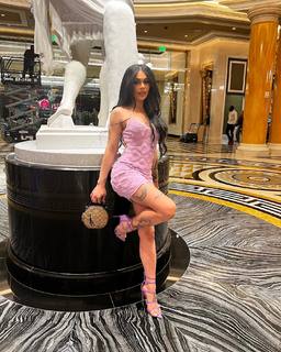 Eva Maxim feet photo 18