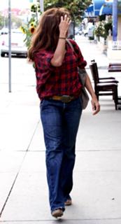 Eva Mendes feet photo thumbnail