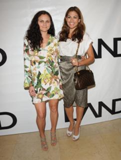 Eva Mendes feet photo thumbnail