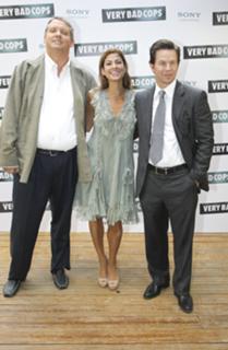 Eva Mendes feet photo thumbnail