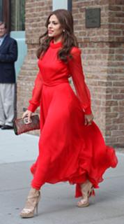 Eva Mendes feet photo thumbnail