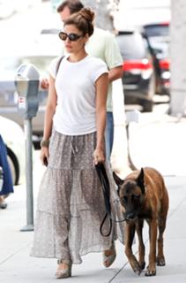 Eva Mendes feet photo thumbnail