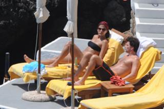Eva Mendes feet photo thumbnail