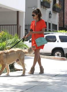 Eva Mendes feet photo thumbnail