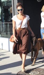 Eva Mendes feet photo thumbnail